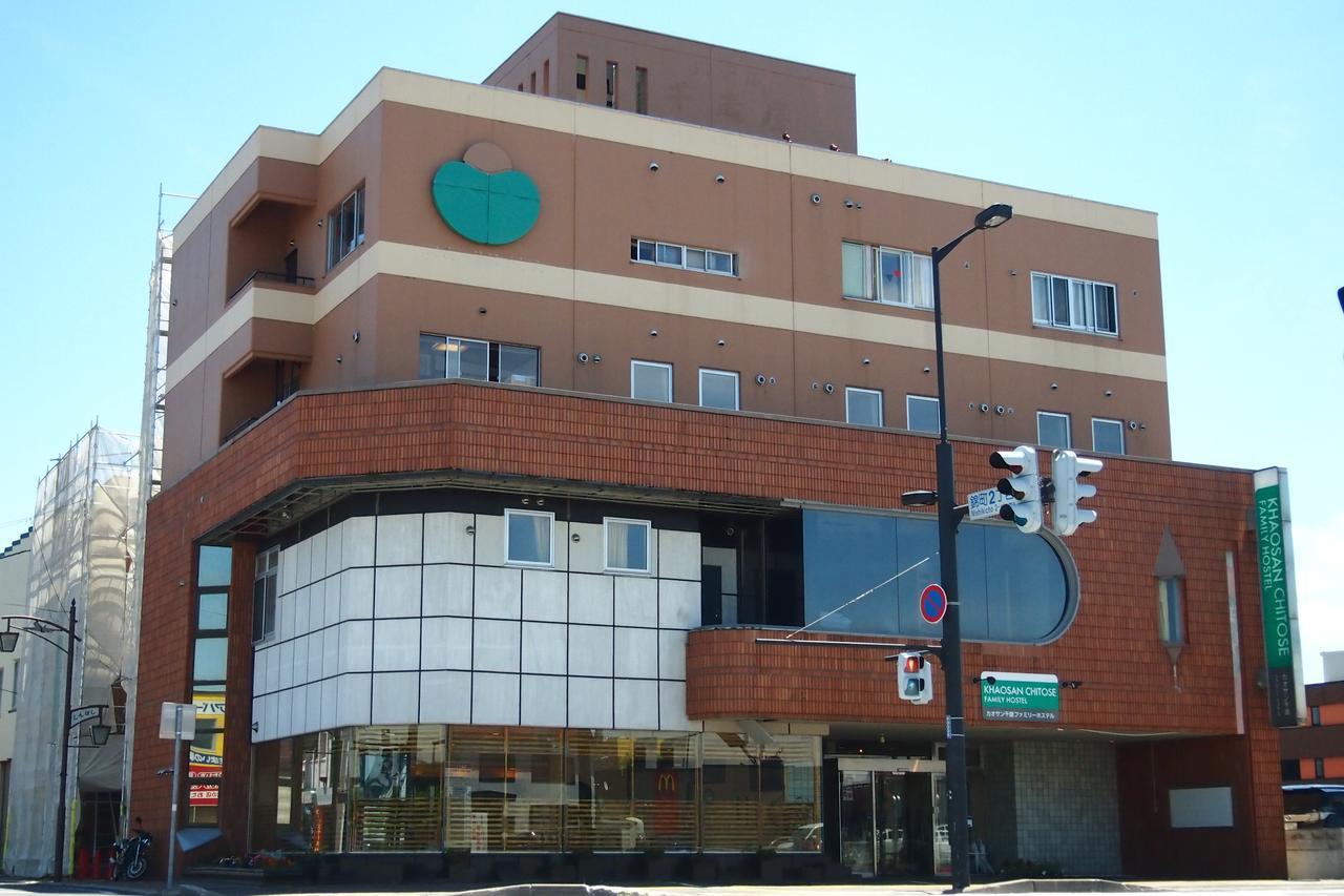 Khaosan Chitose Family Hostel Экстерьер фото