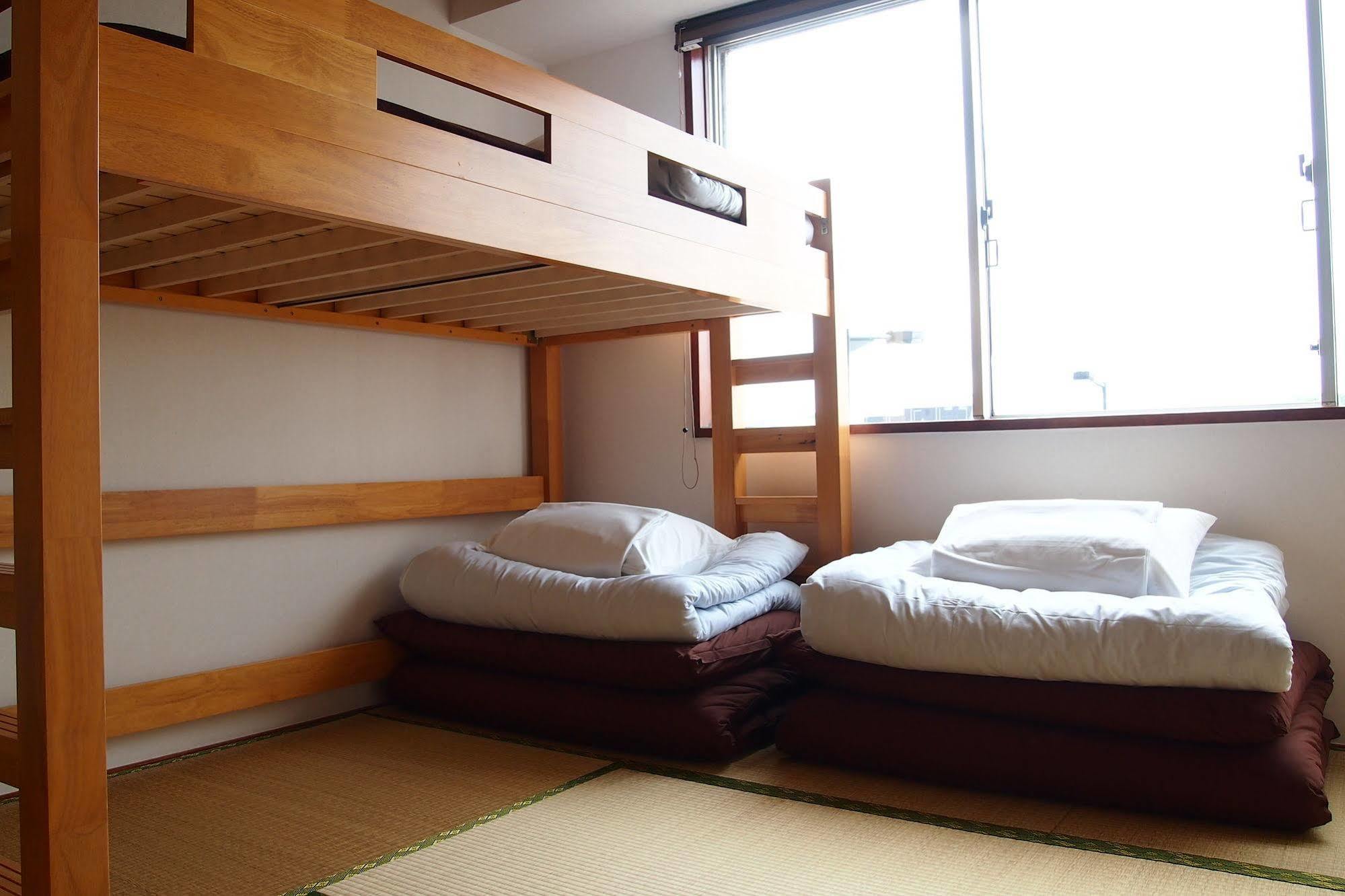 Khaosan Chitose Family Hostel Экстерьер фото
