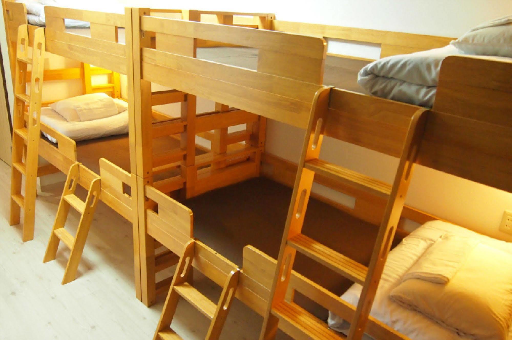 Khaosan Chitose Family Hostel Экстерьер фото