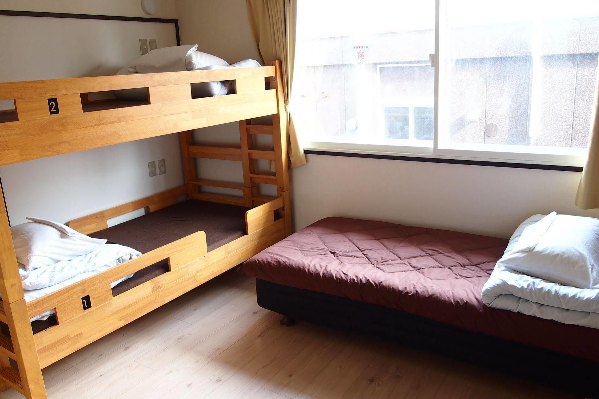 Khaosan Chitose Family Hostel Экстерьер фото